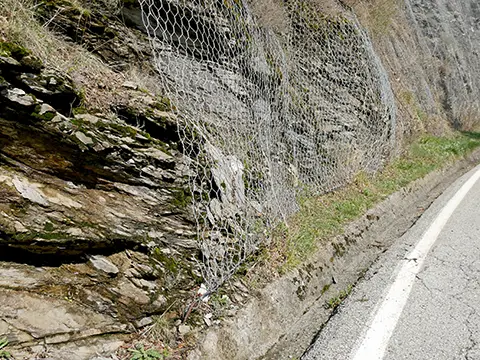 sistemazione-di-rogge-e-messa-in-sicurezza-versanti-varese